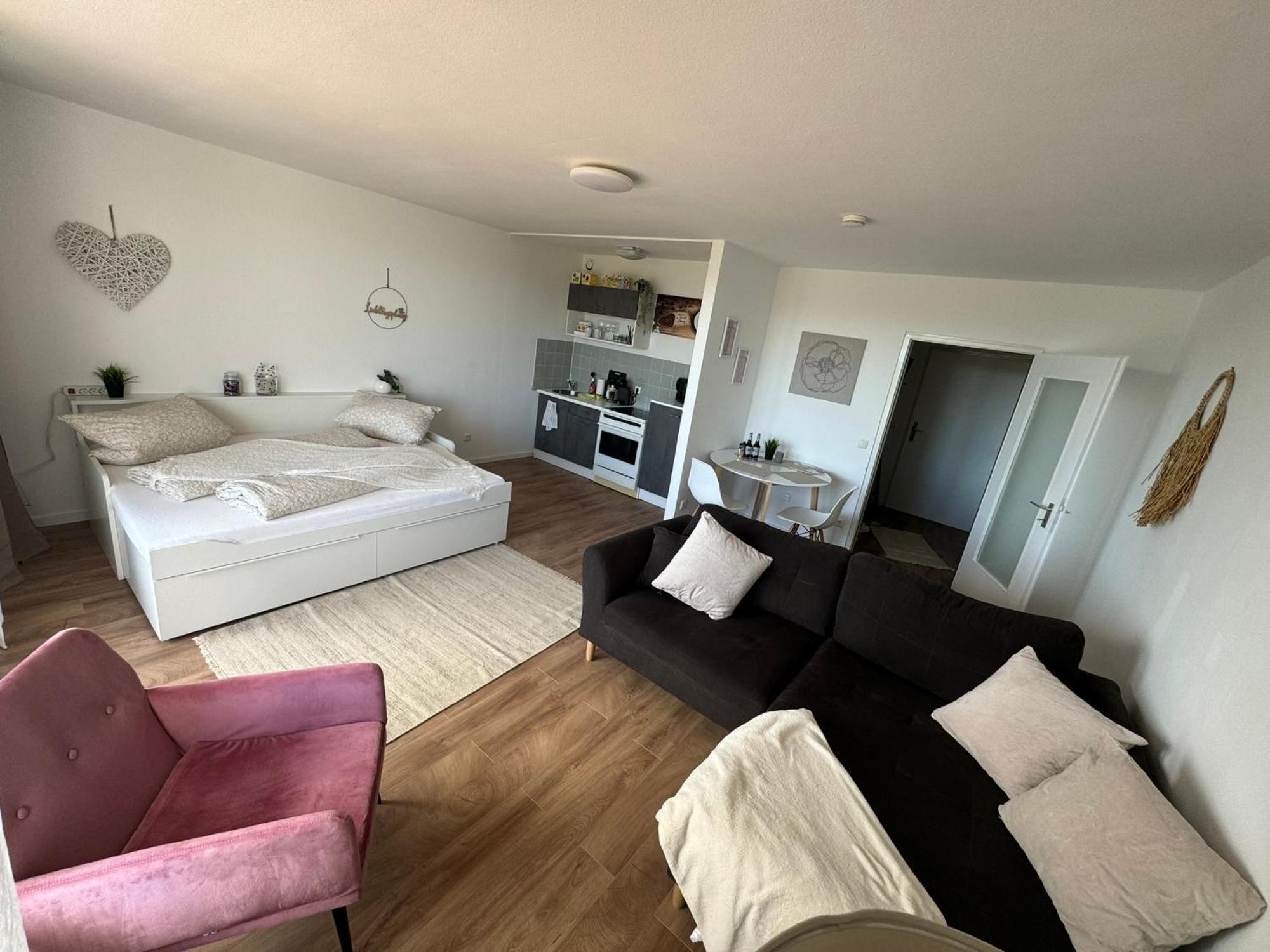 1 Zimmer Wohnung Mit Balkon Und Kueche Bayreuth Zewnętrze zdjęcie